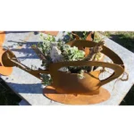 Rostige Vintage Gießkanne zum Bepflanzen – Bild 3